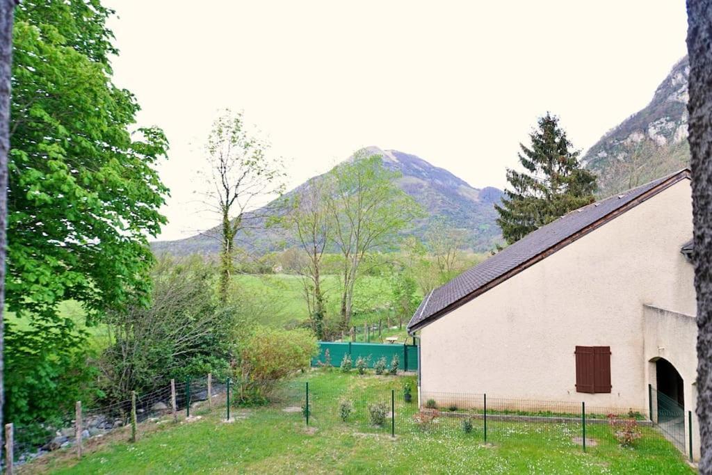 "Cocon Biellois" - Calme, Vue & Parking Lägenhet Bielle Exteriör bild